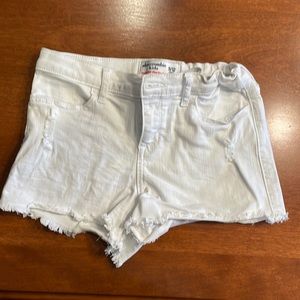 Adjustable girls shorts